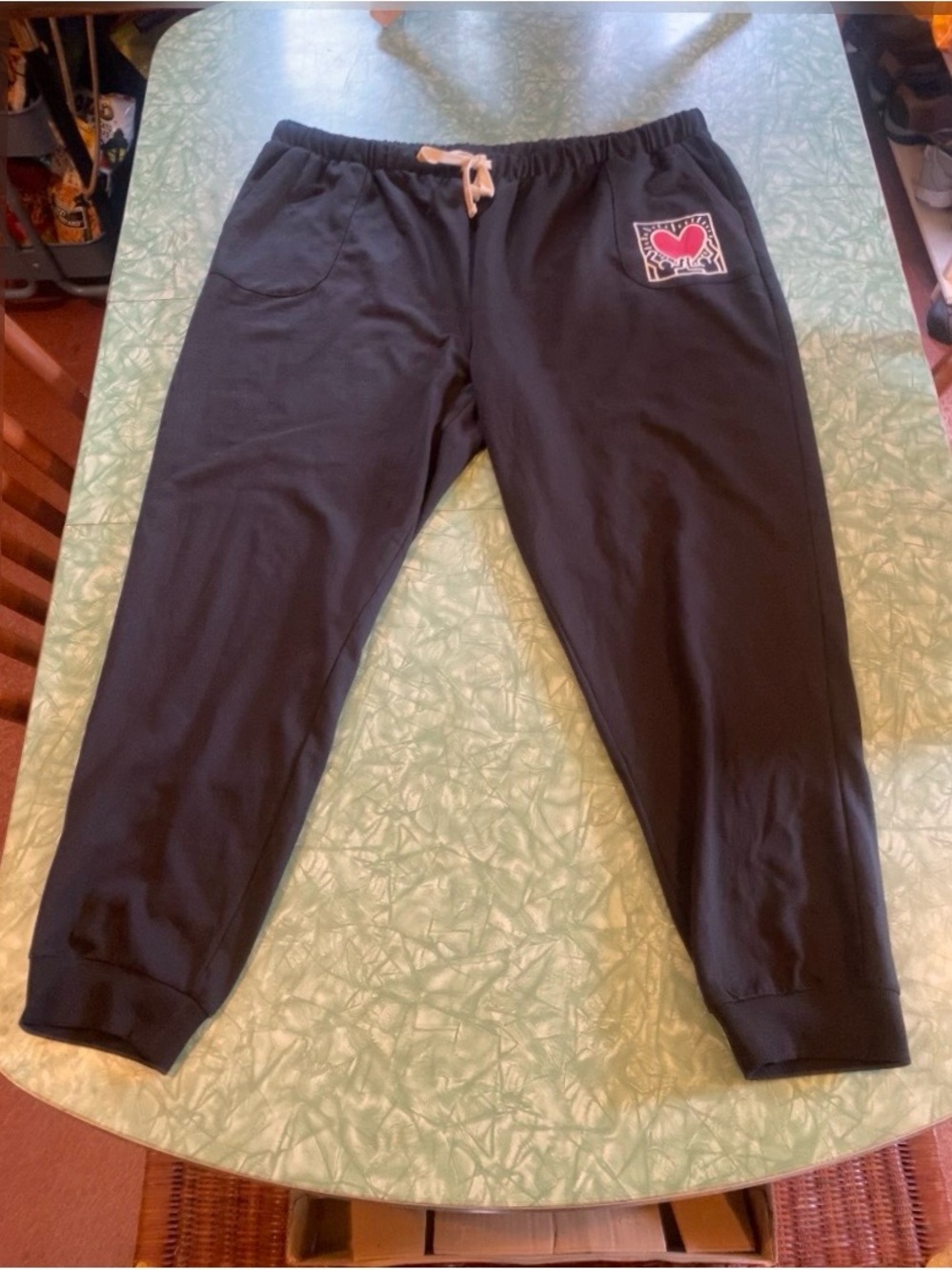 Like New Black Men’s Size XXL Keith Haring Spread The Love Sweatpants